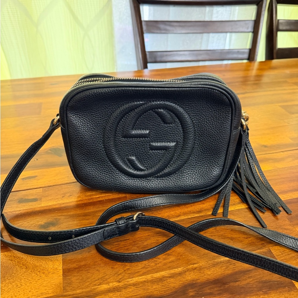 Gucci Black Pebbled Leather Crossbody Bag